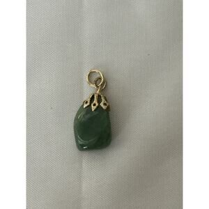 Lovely Jade Pendant Measures 1”